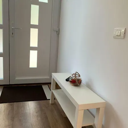 Zeino Place Apartment